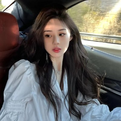 美丽的村庄，漂亮的火焰封面